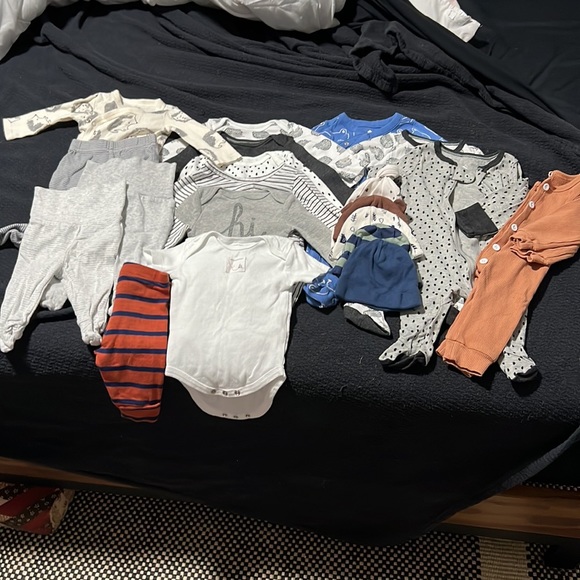 20 piece bundle EUC - Picture 13 of 14